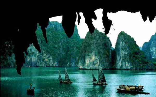 halong_bay_2.jpg